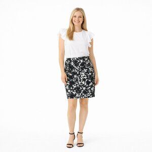 Banana Republic Size 4 Classic Black & White Floral Pencil Skirt